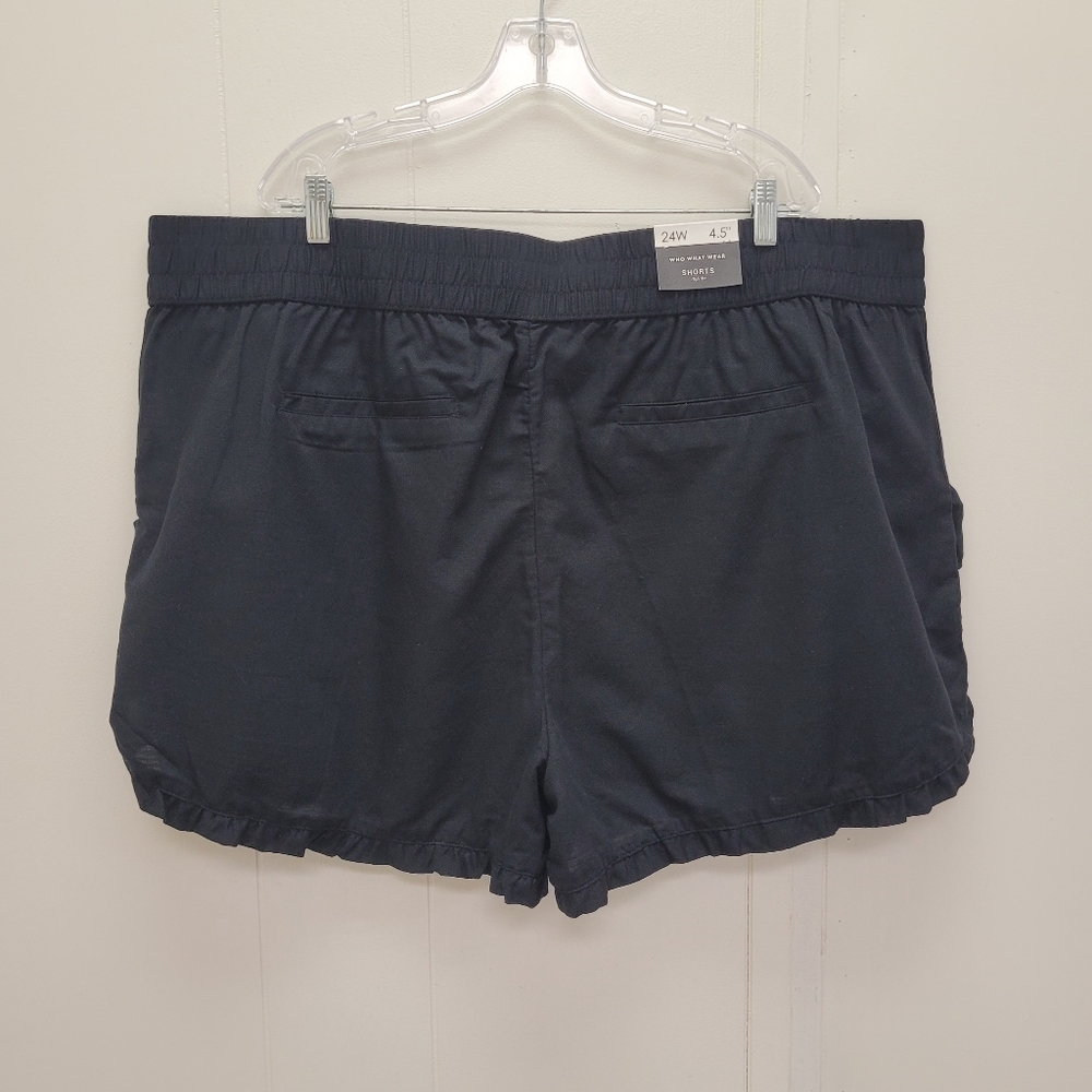 Who What Wear Ruffle Edge High Rise Shorts - Picture 3 of 9